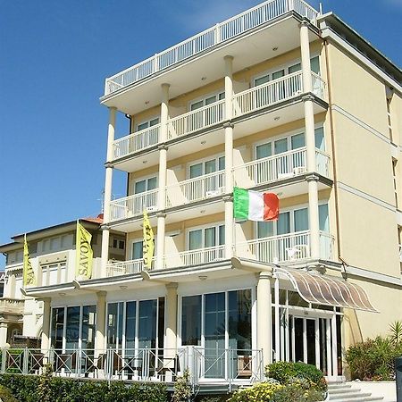 Savoy Hotel Marina di Pietrasanta Zewnętrze zdjęcie